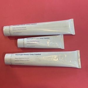 New. Set of three. Meaningful Beauty Cindy Crawford Deep Cleansing Mask.
